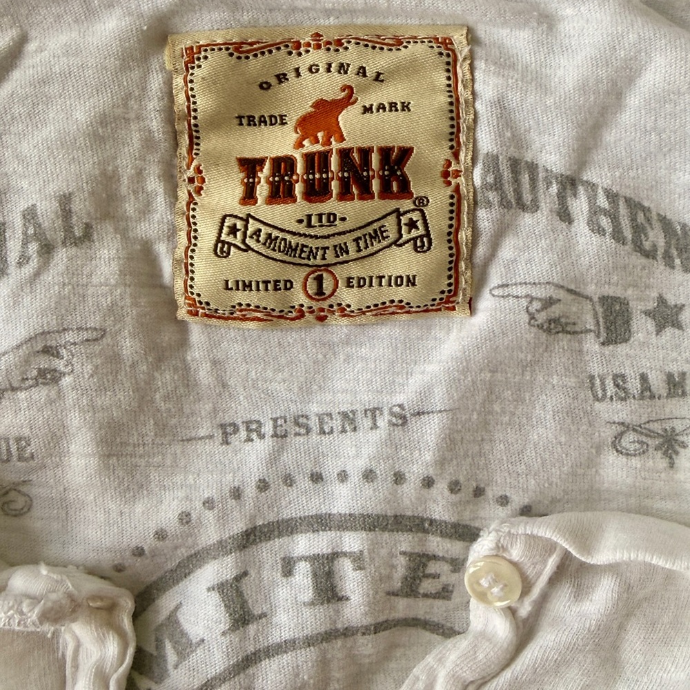 Vintage Trunk Ltd. Henley Top in White The Rolling Stones Sz 1 (small) - Picture 5 of 5